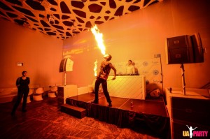 Fire-show на вечеринке «Мама я в Дубае» в клубе Indigo